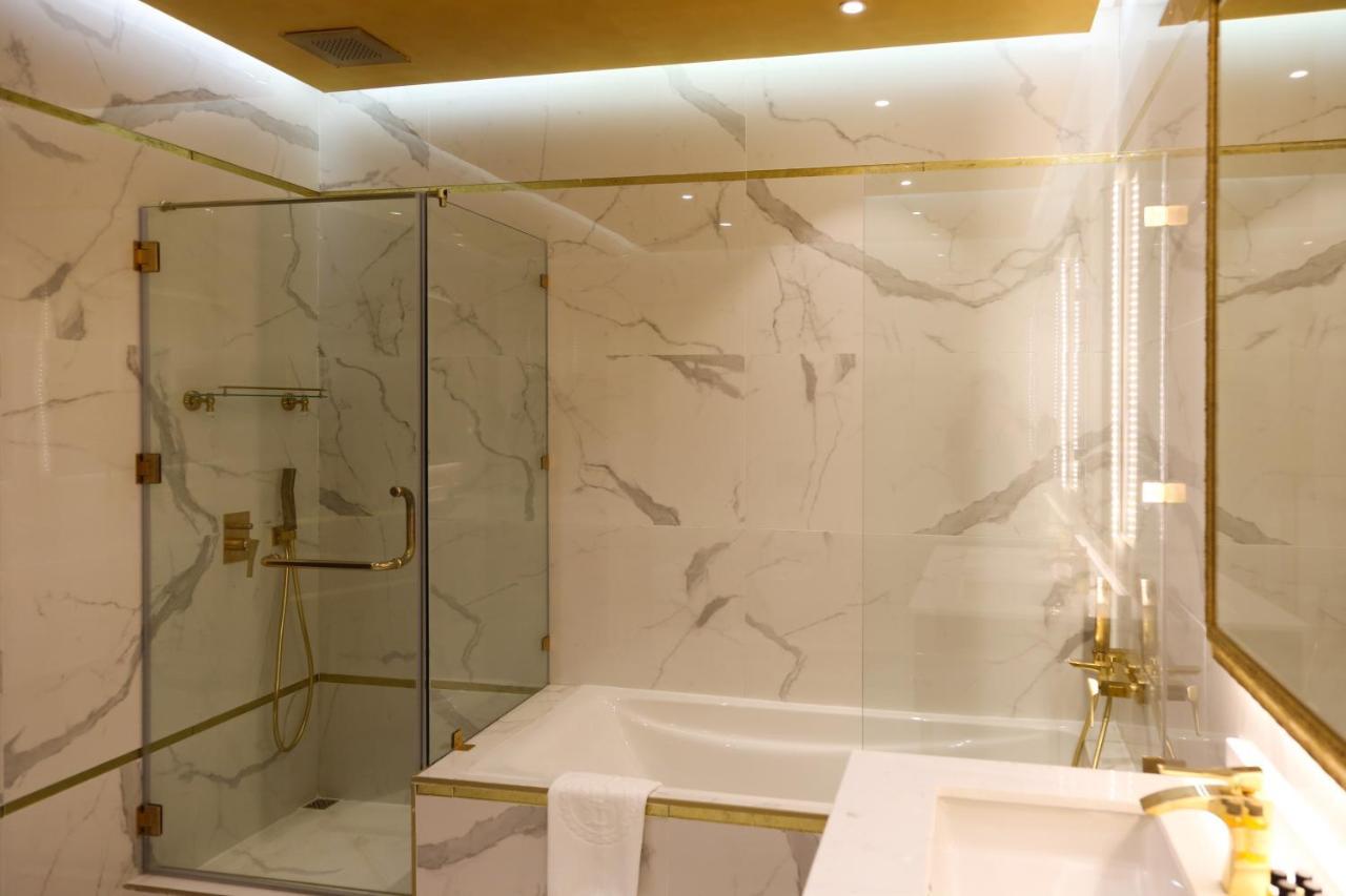 The B Premiere Hotel Doha Exterior foto
